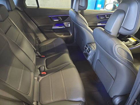 New 2026 Mercedes-Benz GLC 300 image 11