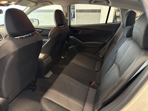 Used 2018 Subaru Crosstrek 2.0i image 19