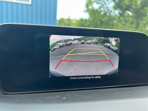 Used 2020 MAZDA MAZDA3 Preferred Package image 21