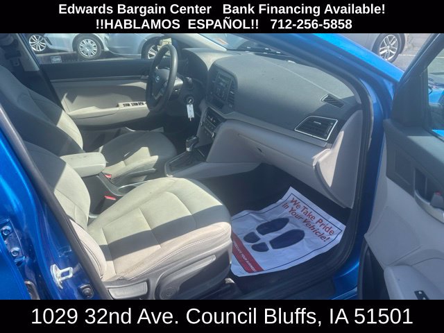 Used 2017 Hyundai Elantra SE FWD image 11