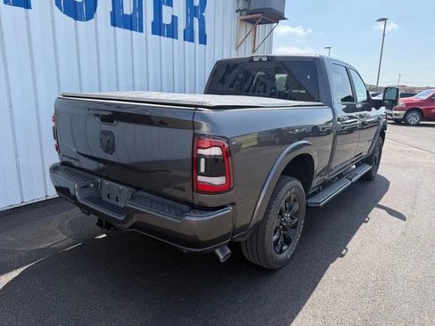 Used 2024 RAM 3500 Limited AWD/4WD image 9