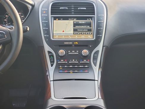 Used 2017 Lincoln MKX Black Label w/ Driver Assistance Package image 26