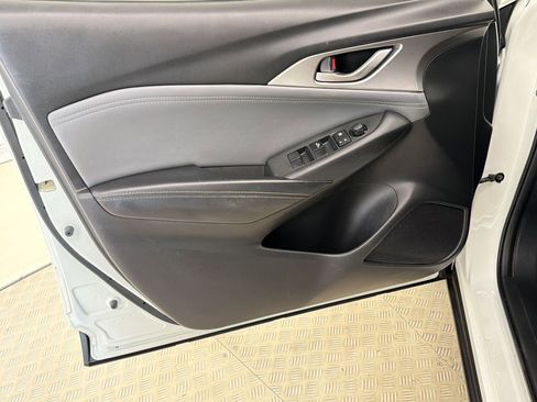 Used 2019 MAZDA CX-3 Touring image 13