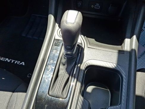 Used 2025 Nissan Sentra S FWD image 10