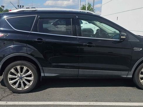 Used 2017 Ford Escape Titanium w/ Equipment Group 301A AWD/4WD image 4