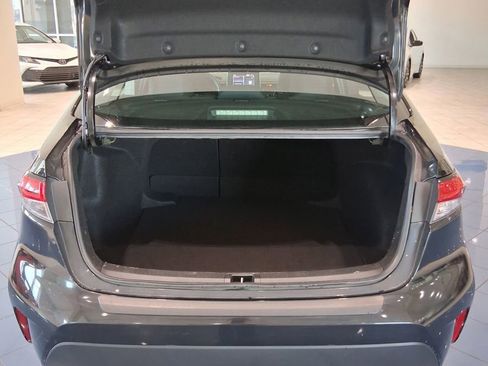 Used 2020 Toyota Corolla LE image 17