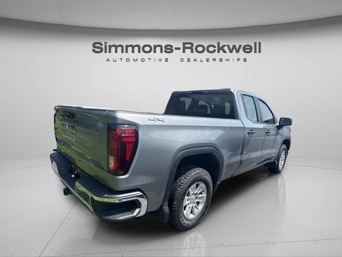 Used 2023 GMC Sierra 1500 Pro AWD/4WD image 6