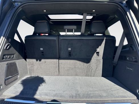 Used 2024 Jeep Grand Wagoneer Series III image 26