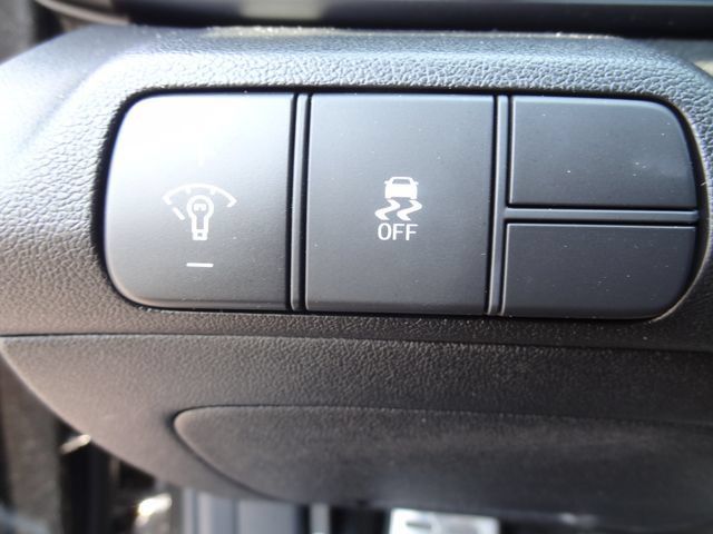 Used 2024 Hyundai Elantra N FWD image 16