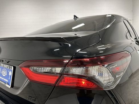 Used 2023 Toyota Camry SE FWD image 21