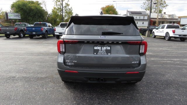 Used 2026 Ford Explorer Active AWD/4WD image 15