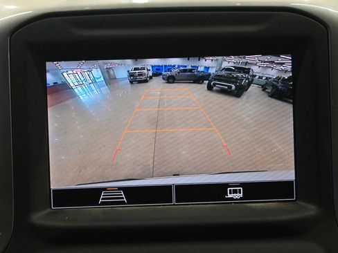 Used 2022 Chevrolet Silverado 1500 Custom image 24