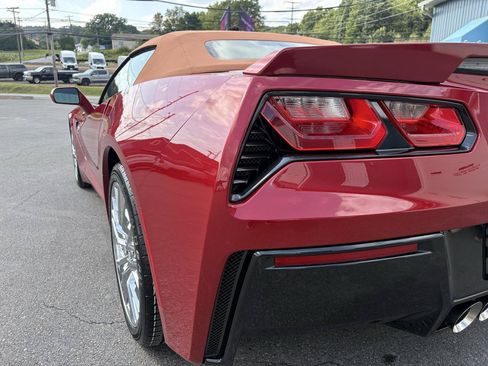 Used 2014 Chevrolet Corvette Stingray Convertible w/ 2LT Preferred Equipment Group RWD image 19