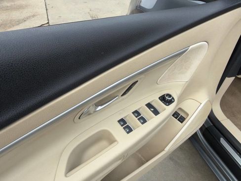 Used 2012 Volkswagen Eos Komfort image 21