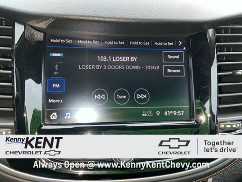 Used 2021 Chevrolet Trax LT image 25