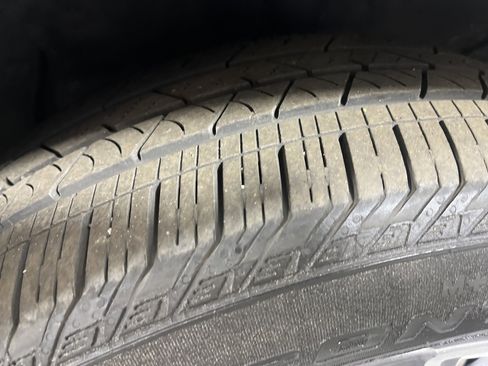 Used 2021 Honda CR-V Touring image 11