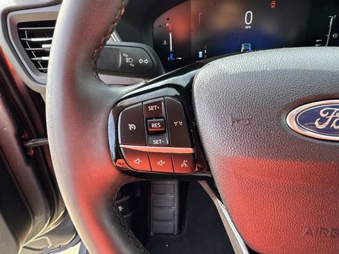 Used 2023 Ford Escape Active image 25