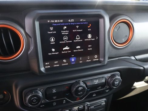 Used 2023 Jeep Gladiator Mojave w/ Trailer Tow Package image 32