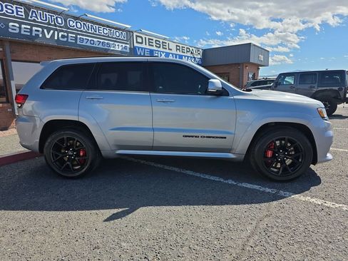 Used 2020 Jeep Grand Cherokee SRT image 8