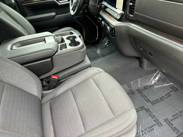 Used 2023 Chevrolet Silverado 1500 LT w/ Protection Package AWD/4WD image 18