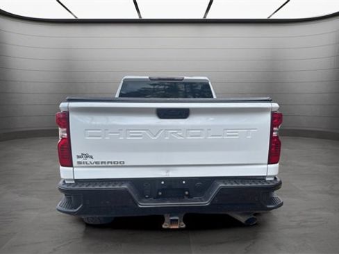 Used 2022 Chevrolet Silverado 2500 LT image 8