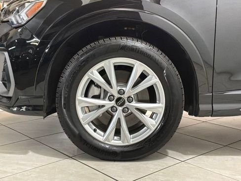 Used 2025 Audi Q3 2.0T Premium w/ Convenience Package image 17