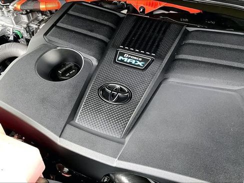 Used 2024 Toyota Tundra Platinum image 32