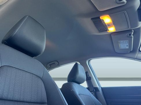 Used 2025 Nissan Altima 2.5 SV image 25