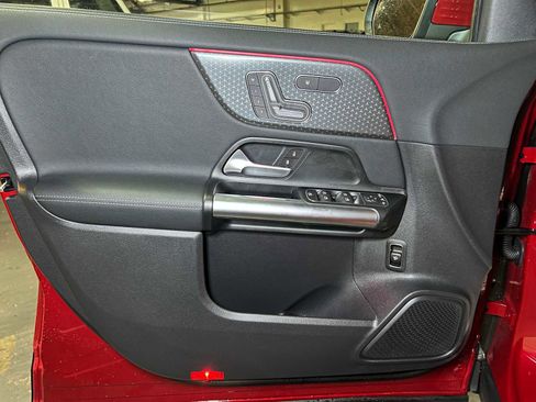 Certified 2025 Mercedes-Benz GLA 250 4MATIC image 20