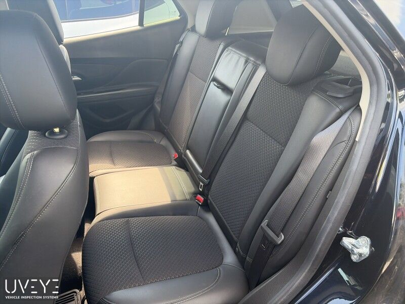 Used 2022 Buick Encore Preferred w/ Safety Package AWD/4WD image 8