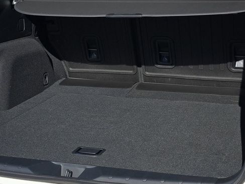 Certified 2025 Subaru Outback Premium image 9