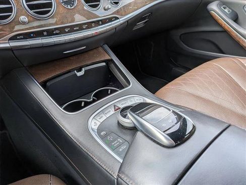 Used 2015 Mercedes-Benz S 550 4MATIC Sedan image 11