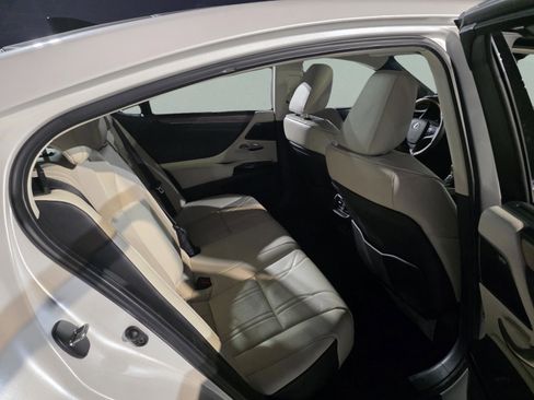 Certified 2024 Lexus ES 350 Ultra Luxury image 20