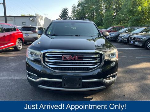 Used 2017 GMC Acadia SLT AWD/4WD image 2