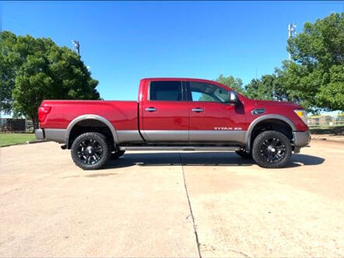 Used 2016 Nissan Titan Platinum Reserve image 13