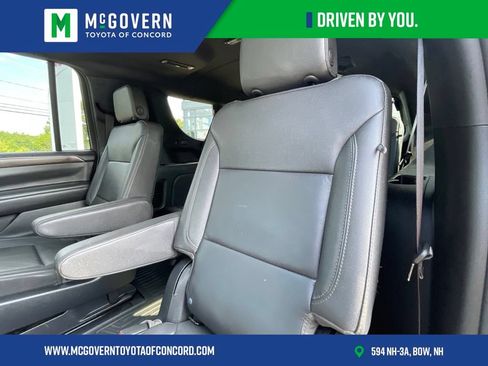Used 2023 Chevrolet Suburban Z71 AWD/4WD image 25