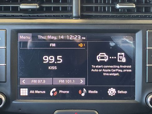 Used 2025 Kia Soul LX w/ LX Technology Package FWD image 18