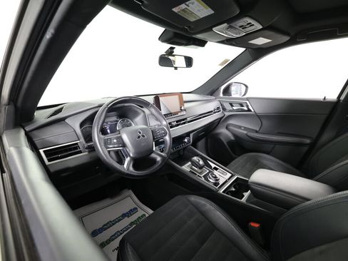 Used 2022 Mitsubishi Outlander SE AWD/4WD image 10
