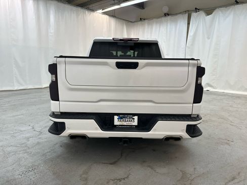 Used 2024 Chevrolet Silverado 1500 High Country w/ Technology Package image 4