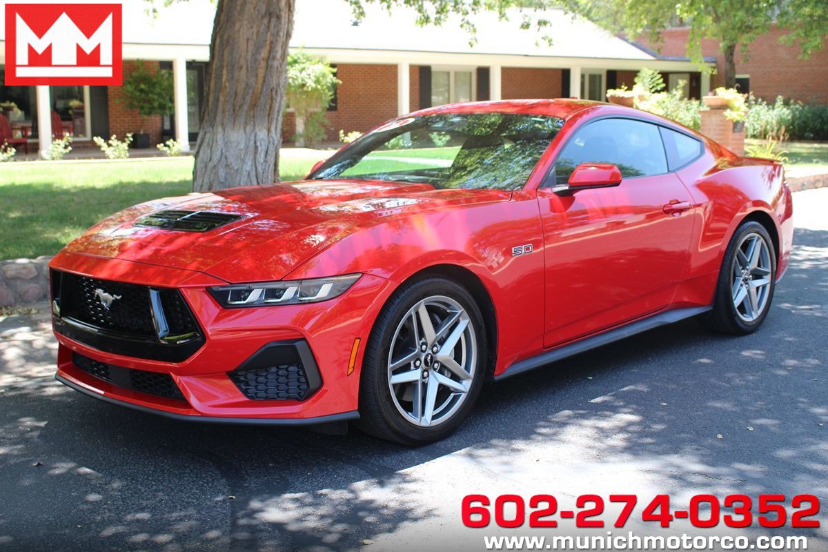 Used 2024 Ford Mustang GT RWD image 1