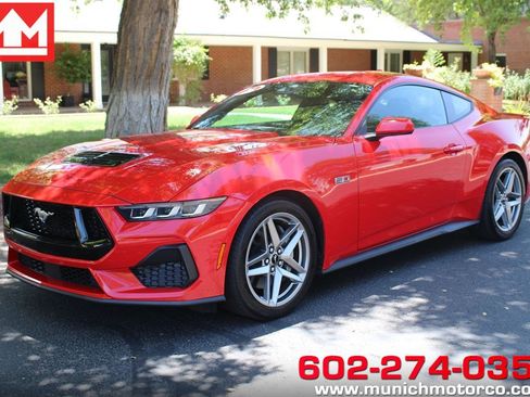 Used 2024 Ford Mustang GT RWD image 1