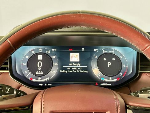 Used 2023 Land Rover Range Rover Sport SE Dynamic image 10