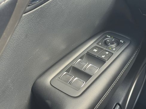 Used 2022 Lexus RX 350L Premium w/ Premium Package AWD/4WD image 19