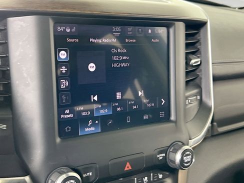 Used 2022 RAM 1500 Laramie image 14