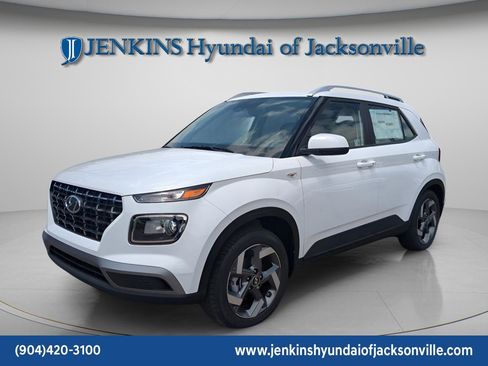 New 2025 Hyundai Venue SEL image 1