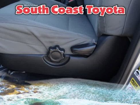 Used 2016 Toyota Tacoma SR5 image 17