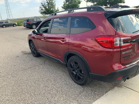 Used 2024 Subaru Ascent Onyx Edition AWD/4WD image 5