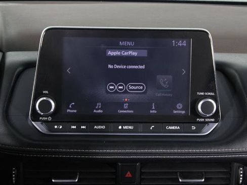 Certified 2021 Nissan Rogue S image 8