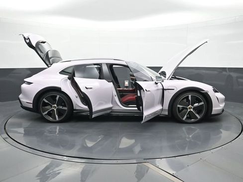 Certified 2024 Porsche Taycan 4S AWD/4WD image 34