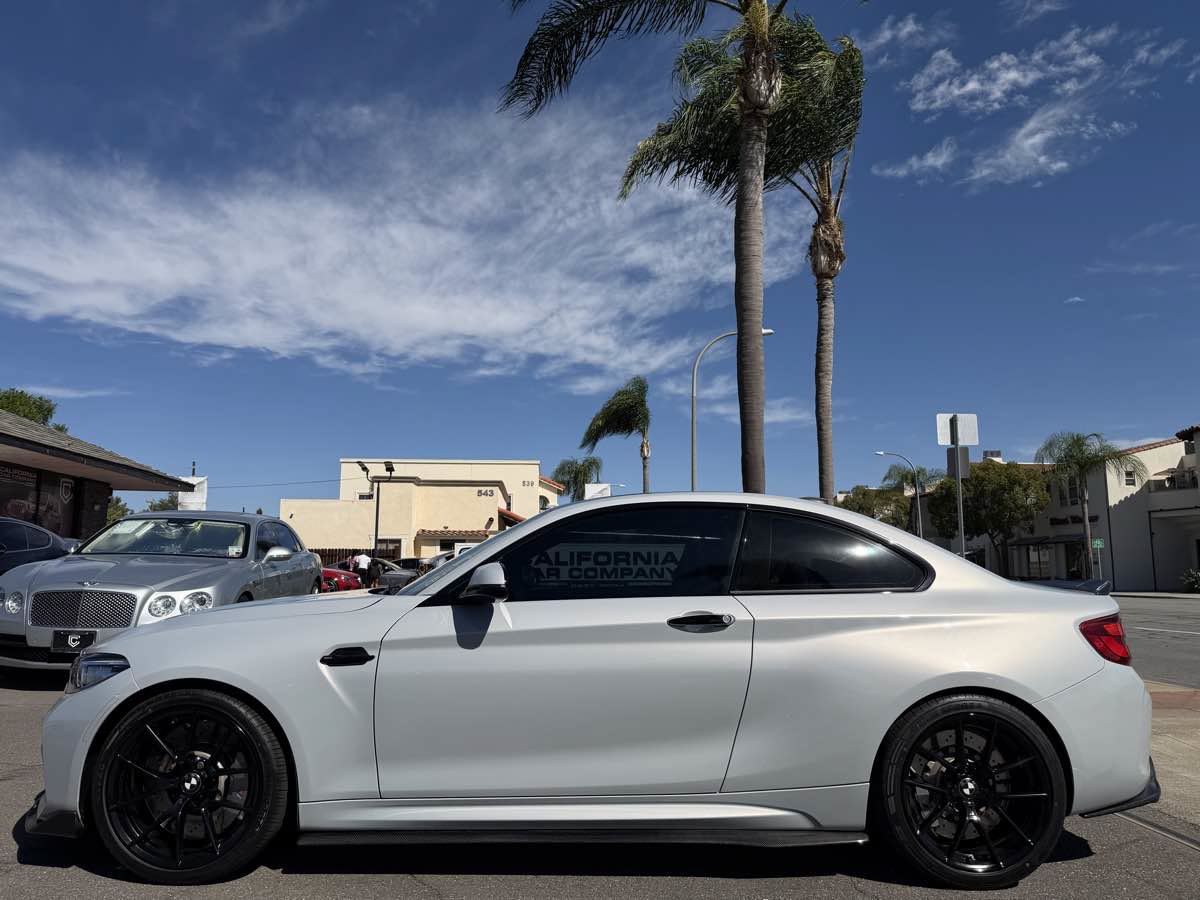 Used 2021 BMW M2 Competition RWD image 2